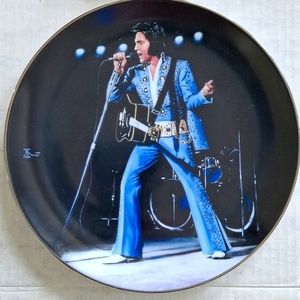 Elvis Plate